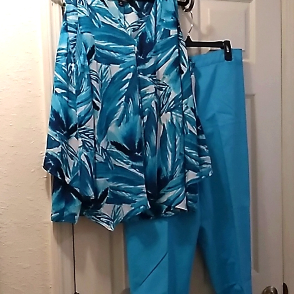 Zac & Rachel Top & Ruby Rd. Pants Bundle